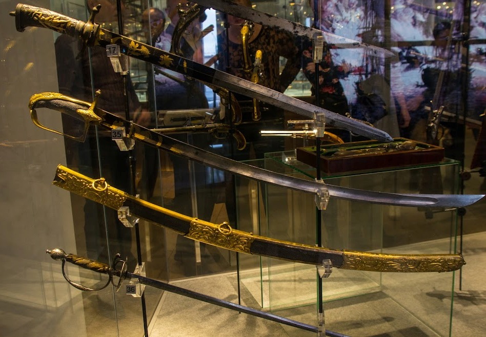 Коллекционное оружие ( ммг ), военная амуниция - Изображение №2